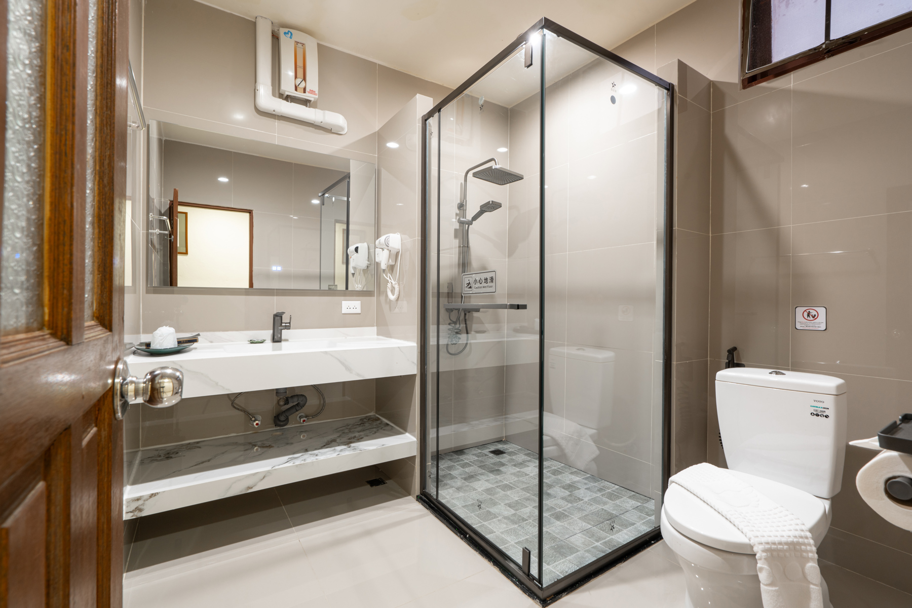 Superior Garden View